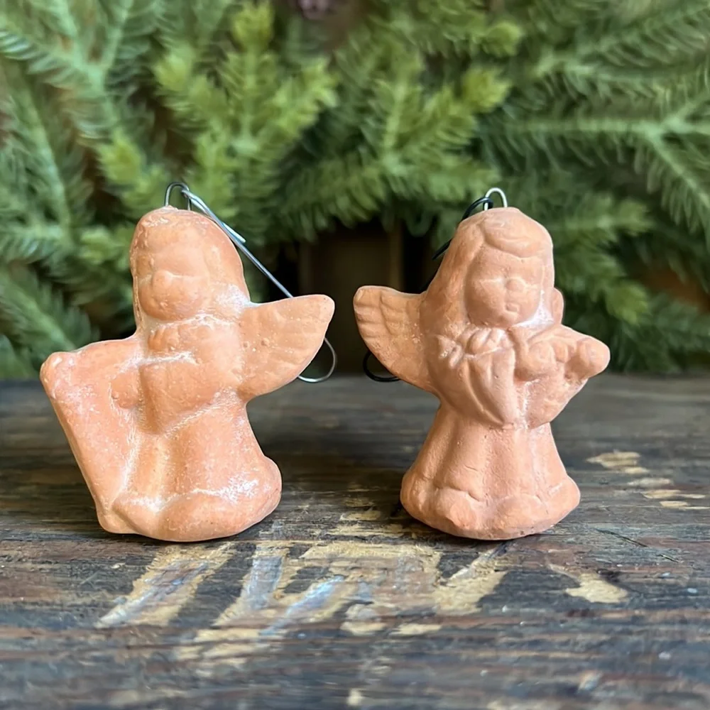 (2)Mini Terracotta Angels - Picture 1 of 9